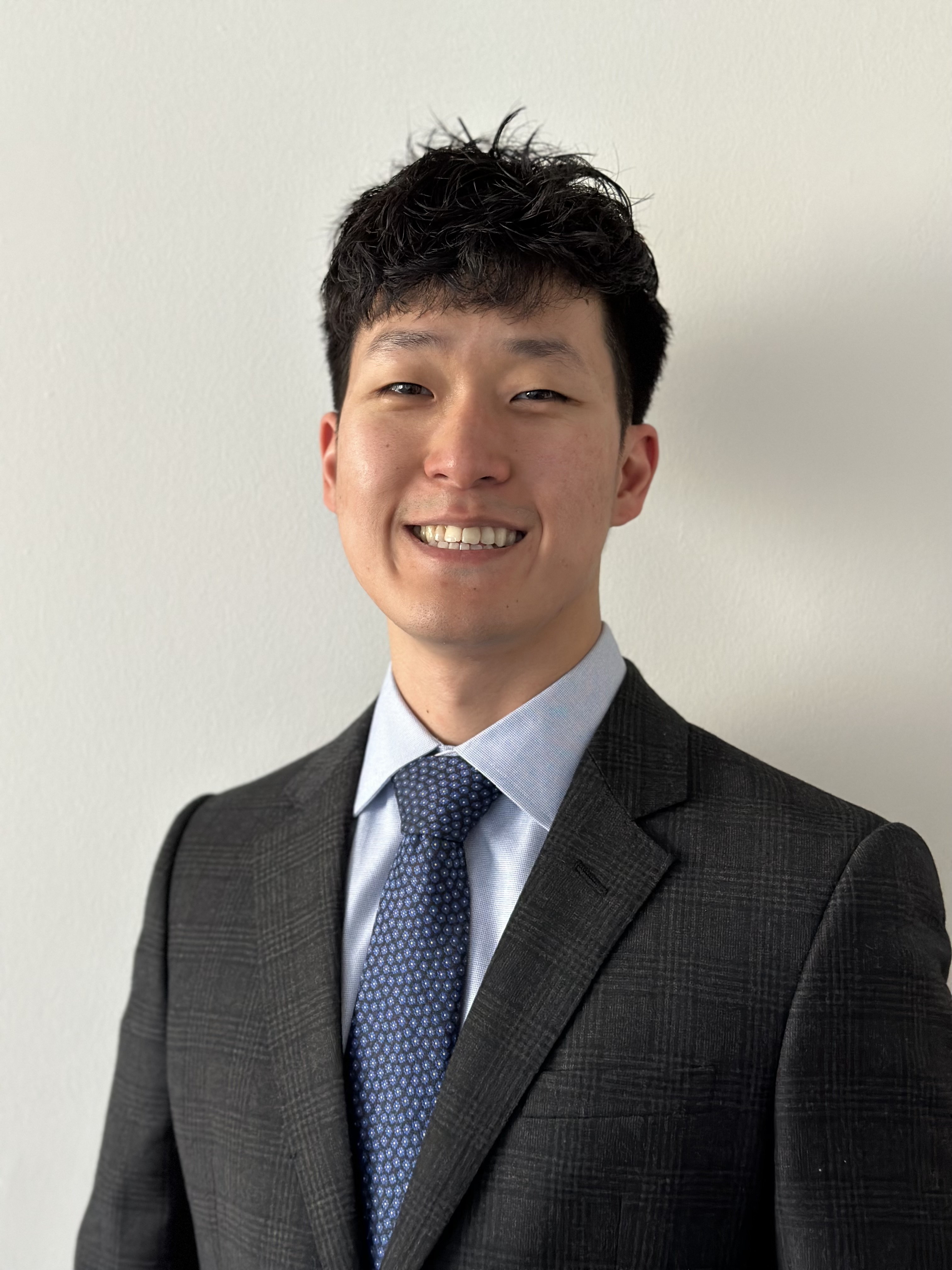 Profile photo of Dr. Christopher Minn , DMD